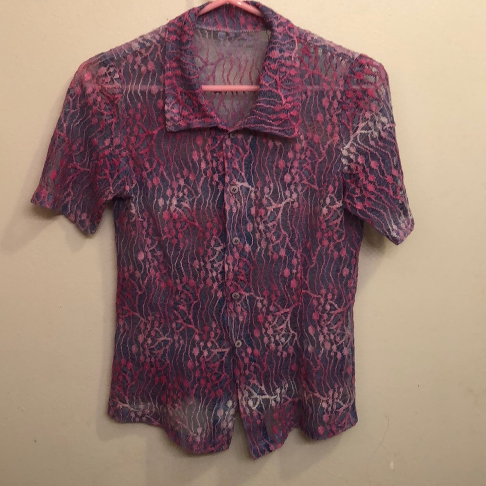 Sheer button short sleeve